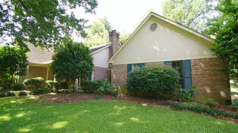 207 Pecan Blvd, Brandon, MS 39042 photo 2