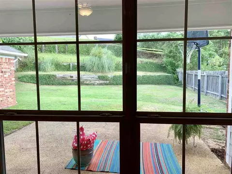 105 Spring Valley Dr, Brandon, MS 39047 photo 14