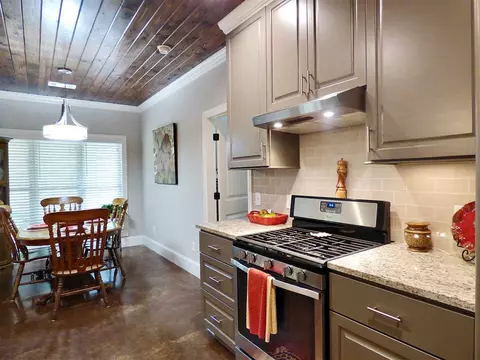 899 Willow Grande Cir, Brandon, MS 39047 photo 11