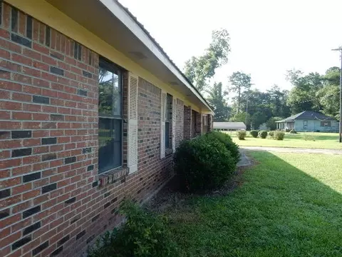 491 E Madison St, Durant, MS 39063 photo 10