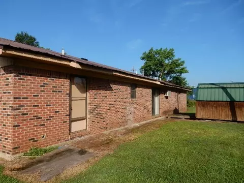 491 E Madison St, Durant, MS 39063 photo 5