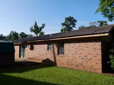 491 E Madison St, Durant, MS 39063 photo 9
