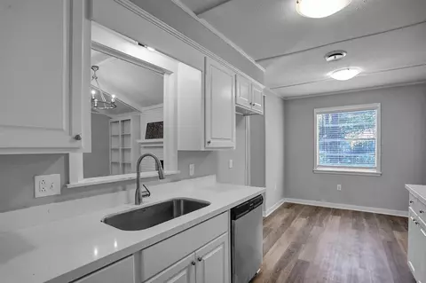 306 Danbar St, Brandon, MS 39042 photo 10