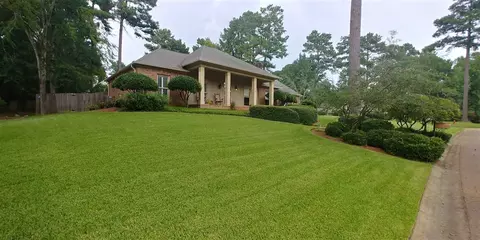 300 Ridge Cir, Brandon, MS 39047 photo 2
