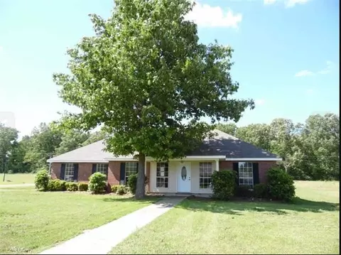 316 Brookside Cv, Terry, MS 39170 photo 1
