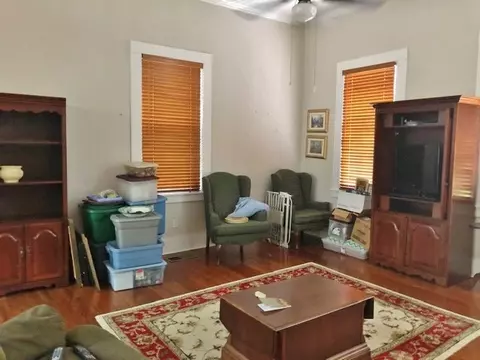 702 Grant St, Summit, MS 39666 photo 3