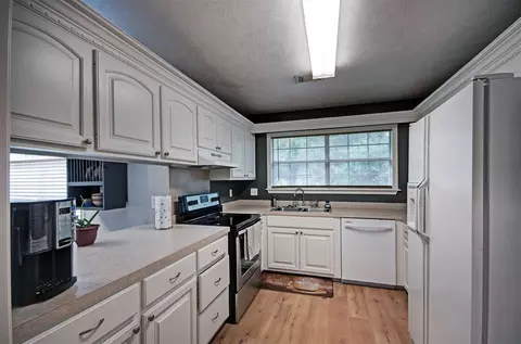 115 Fox Meadow Dr, Brandon, MS 39042 photo 14