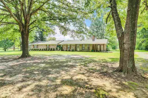 219 Ward Rd, Florence, MS 39073 photo 2