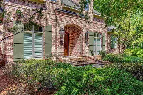 520 Johnstone Dr, Madison, MS 39110 photo 1