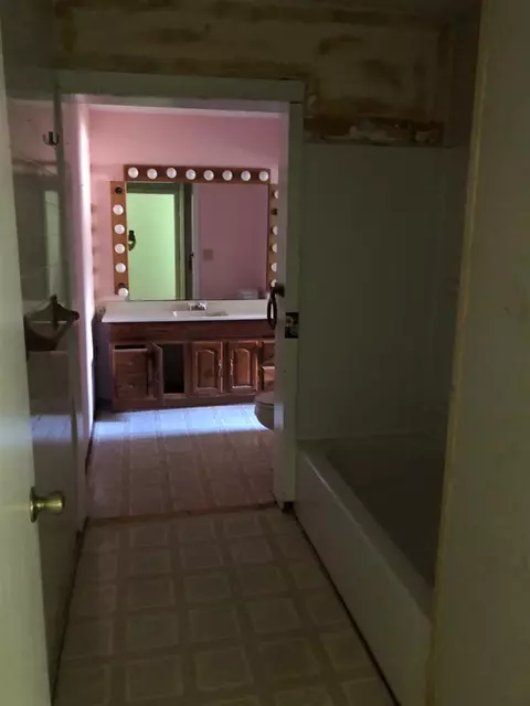 134 Charles Pl, Florence, MS 39073 photo 3