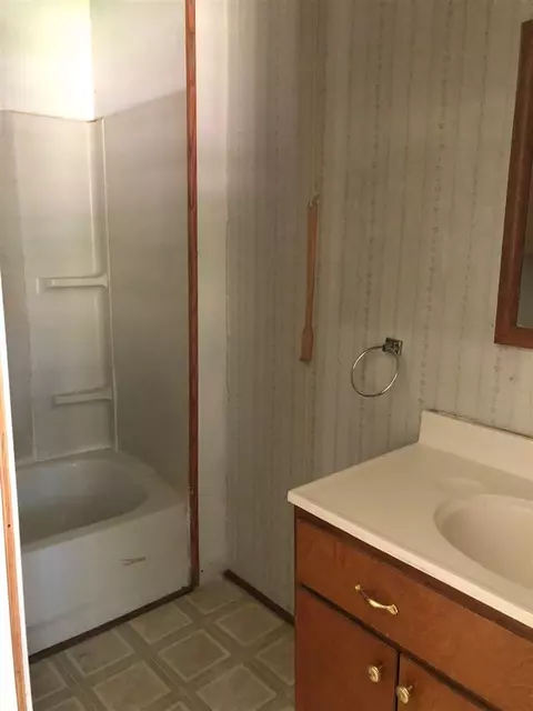 134 Charles Pl, Florence, MS 39073 photo 6