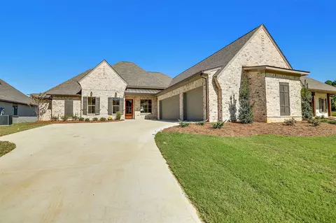 305 Mooring Cir, Brandon, MS 39047 photo 1