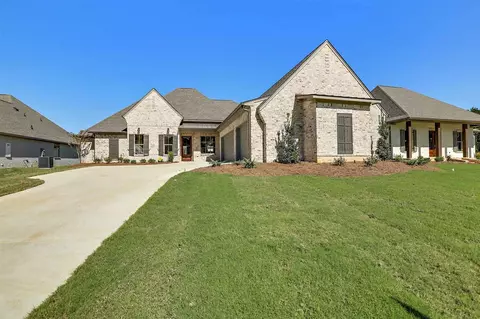 305 Mooring Cir, Brandon, MS 39047 photo 4