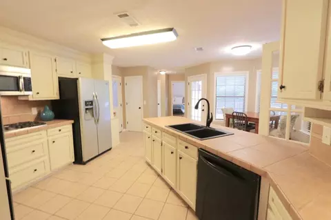116 E Sunset Dr, Brandon, MS 39042 photo 10