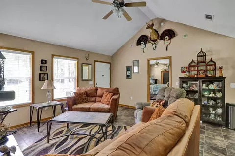 1048 Coal Bluff Rd, Lena, MS 39094 photo 6