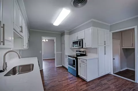 538 Beasley Rd, Jackson, MS 39206 photo 18