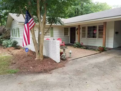 5347 Pinelane Dr, Jackson, MS 39211 photo 1