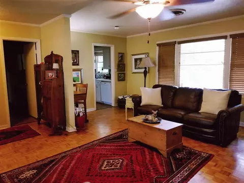 5347 Pinelane Dr, Jackson, MS 39211 photo 5