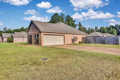 124 Carriage Ln, Florence, MS 39073 photo 4