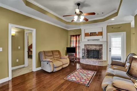124 Carriage Ln, Florence, MS 39073 photo 6