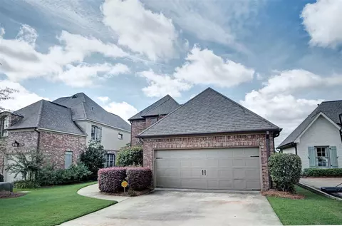 105 Vinings Dr, Madison, MS 39110 photo 2