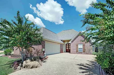 502 Lorraine Ct, Brandon, MS 39042 photo 1