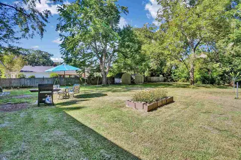 820 Colonial Cir, Jackson, MS 39211 photo 20