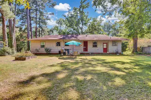 820 Colonial Cir, Jackson, MS 39211 photo 21