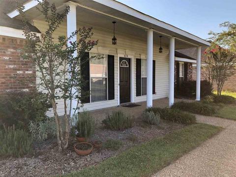 419 Willow Bay Dr, Byram, MS 39272 photo 2