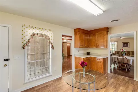 6244 Whitestone Rd, Jackson, MS 39206 photo 12
