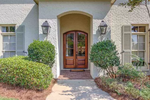 560 Silverstone Dr, Madison, MS 39110 photo 5