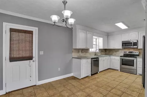 137 Appleridge Dr, Brandon, MS 39047 photo 11