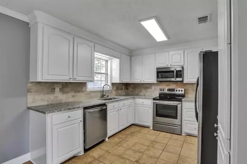 137 Appleridge Dr, Brandon, MS 39047 photo 7