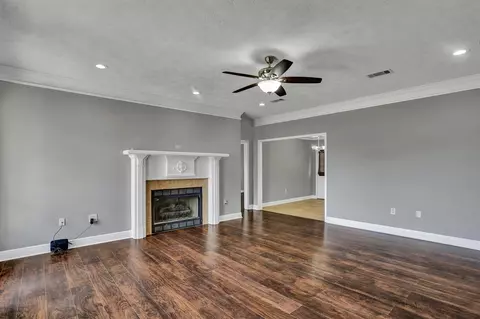 137 Appleridge Dr, Brandon, MS 39047 photo 4