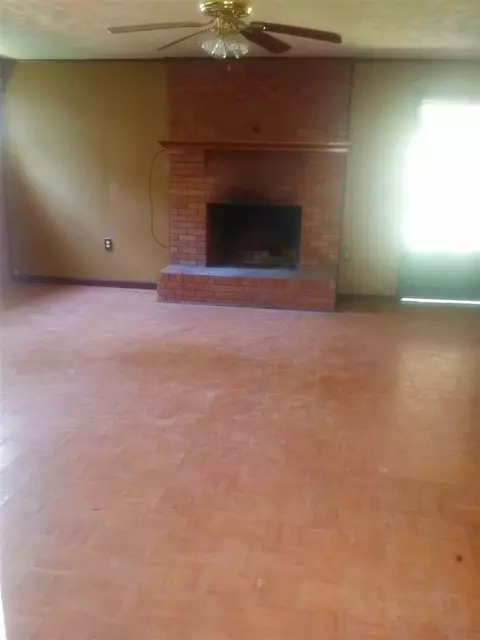 1066 Willow Ave, Canton, MS 39046 photo 10