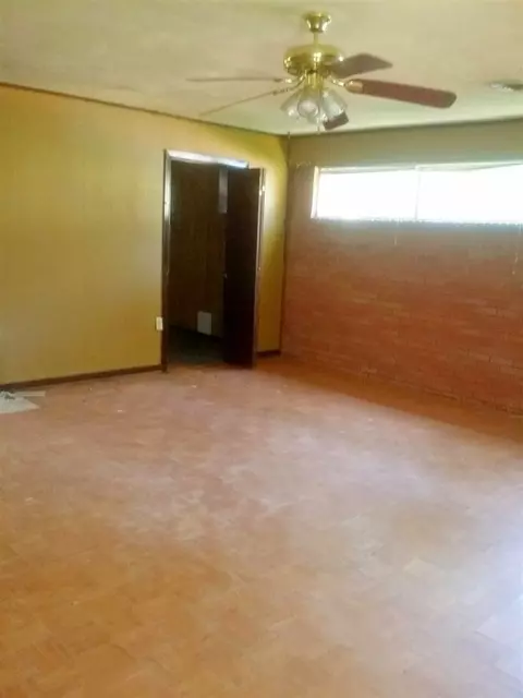 1066 Willow Ave, Canton, MS 39046 photo 8
