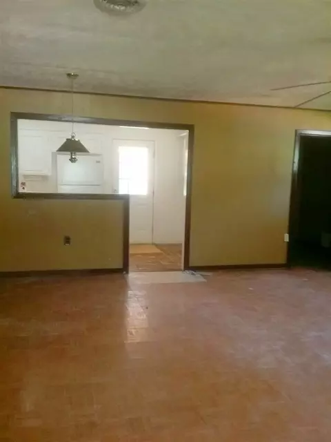 1066 Willow Ave, Canton, MS 39046 photo 9