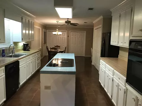 17 Watson Rd, Byram, MS 39272 photo 13