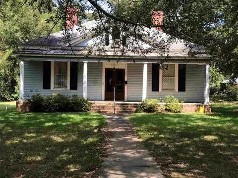355 E Center St, Canton, MS 39046 photo 2
