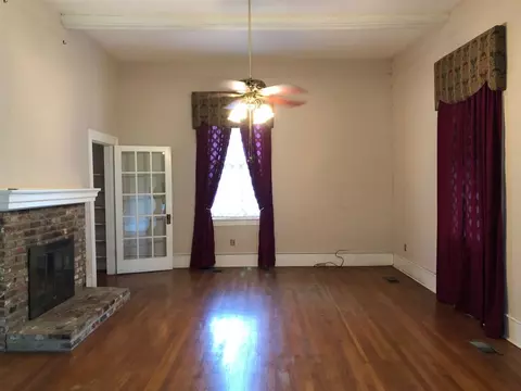 355 E Center St, Canton, MS 39046 photo 3