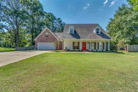 527 1st St, Flora, MS 39071 photo 1