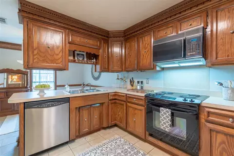 137 Hanover Dr, Brandon, MS 39047 photo 8