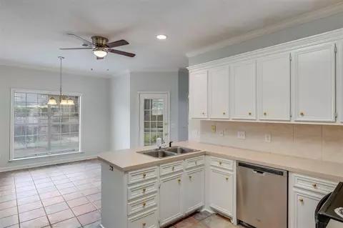 109 Pavilion Dr, Brandon, MS 39042 photo 9