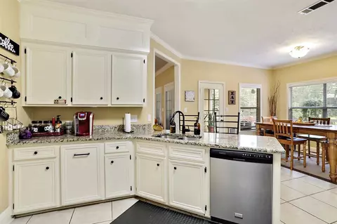 74 Eastgate Dr, Brandon, MS 39042 photo 15