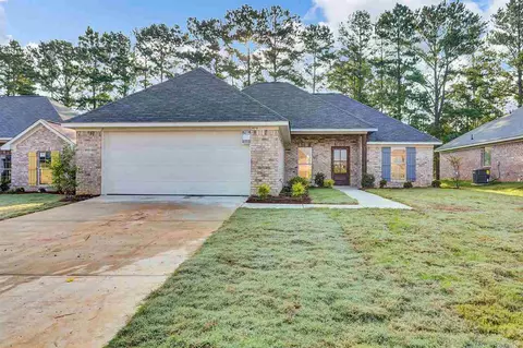 1302 Augusta Dr, Brandon, MS 39042 photo 1