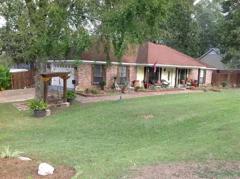 1550 Torrence Dr, Byram, MS 39272 photo 1