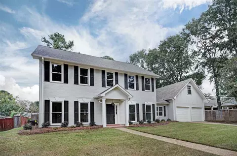 1528 Kristen Dr, Jackson, MS 39211 photo 1