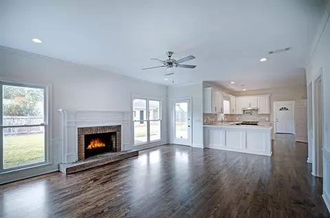 1528 Kristen Dr, Jackson, MS 39211 photo 11