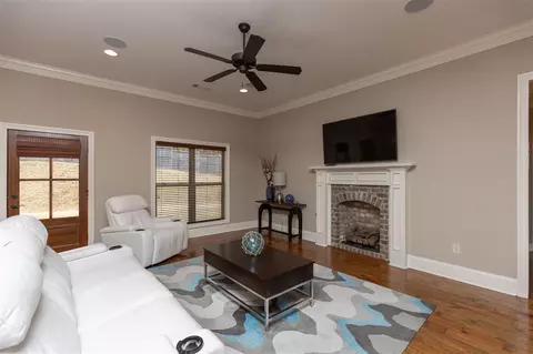 618 Macbeth St, Brandon, MS 39047 photo 3