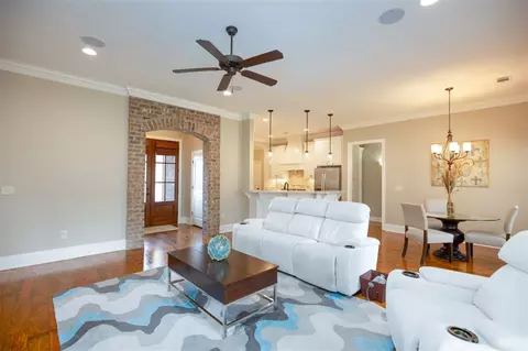 618 Macbeth St, Brandon, MS 39047 photo 4